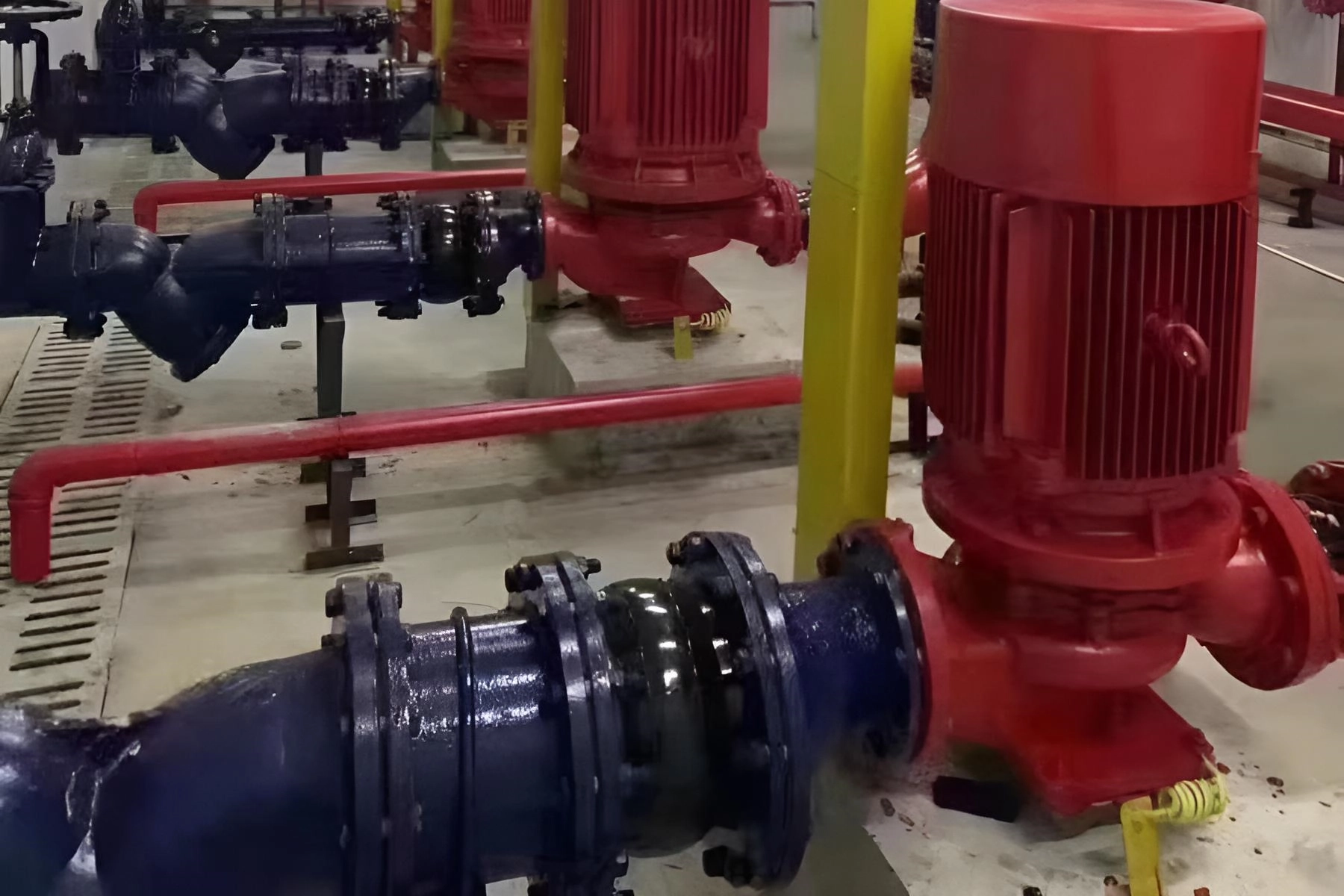The-process-of-installing-expansion-joint-rubber-bellow The-process-of-installing-expansion-joint-rubber-bellow